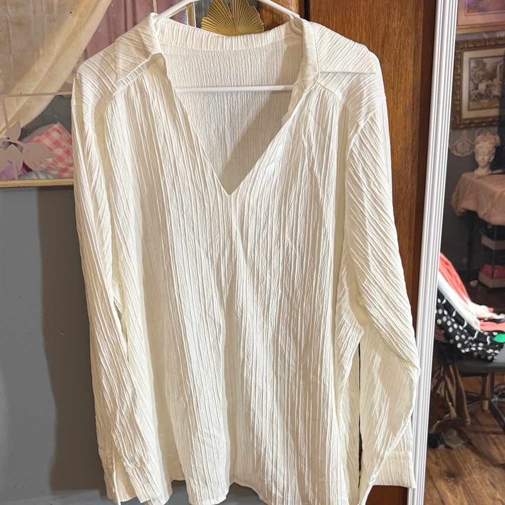 SHEIN Cream Crinkle V-Neck Long Sleeve Tunic